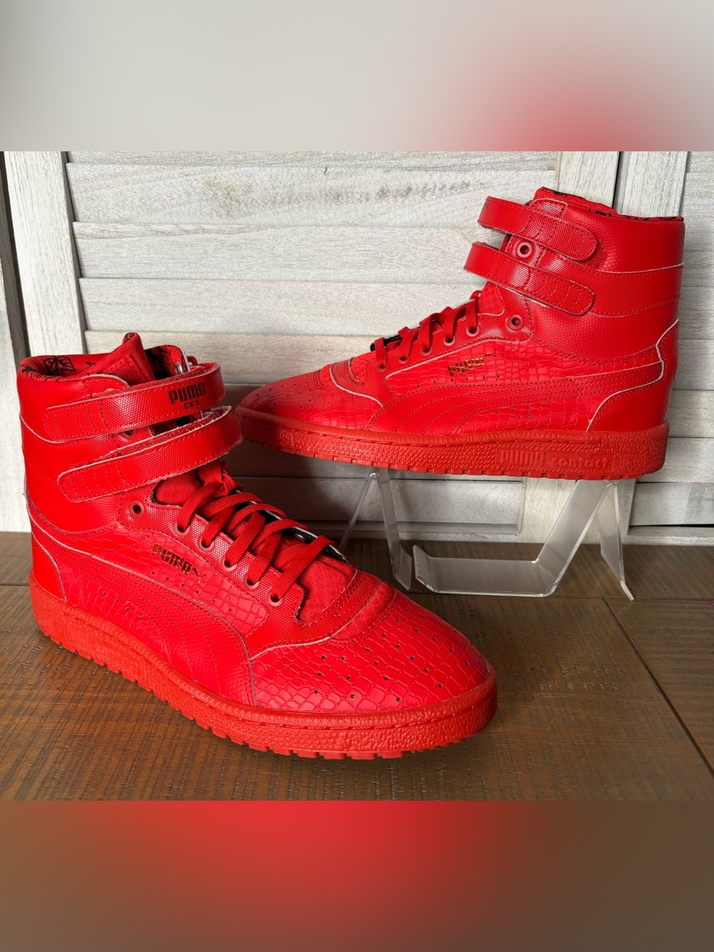 Puma Sky Hi II High Risk Roses Red High Top Sneakers Floral Print Women's 10.5 🌹